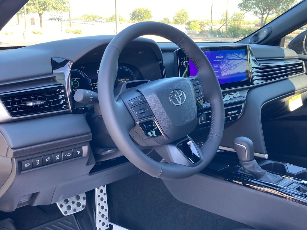 2026 Toyota Camry XSE - Photo 9