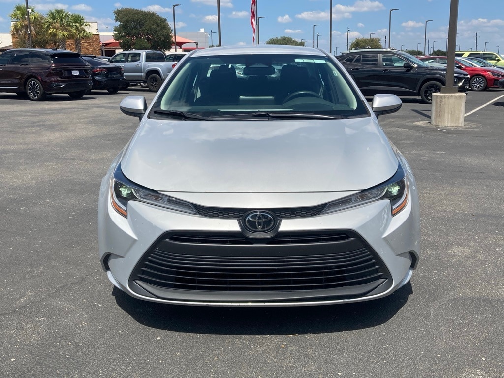Used 2024 Toyota Corolla LE with VIN 5YFB4MDE0RP152129 for sale in Northfield, Minnesota