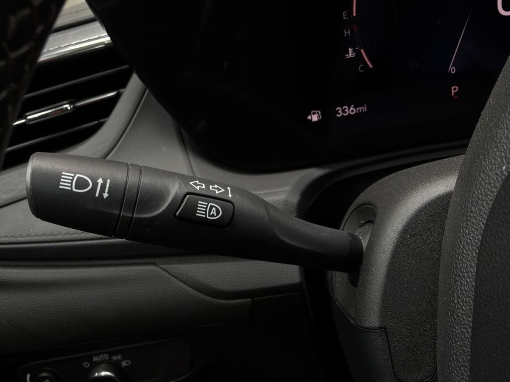 2025 Buick Encore GX Preferred - Photo 33