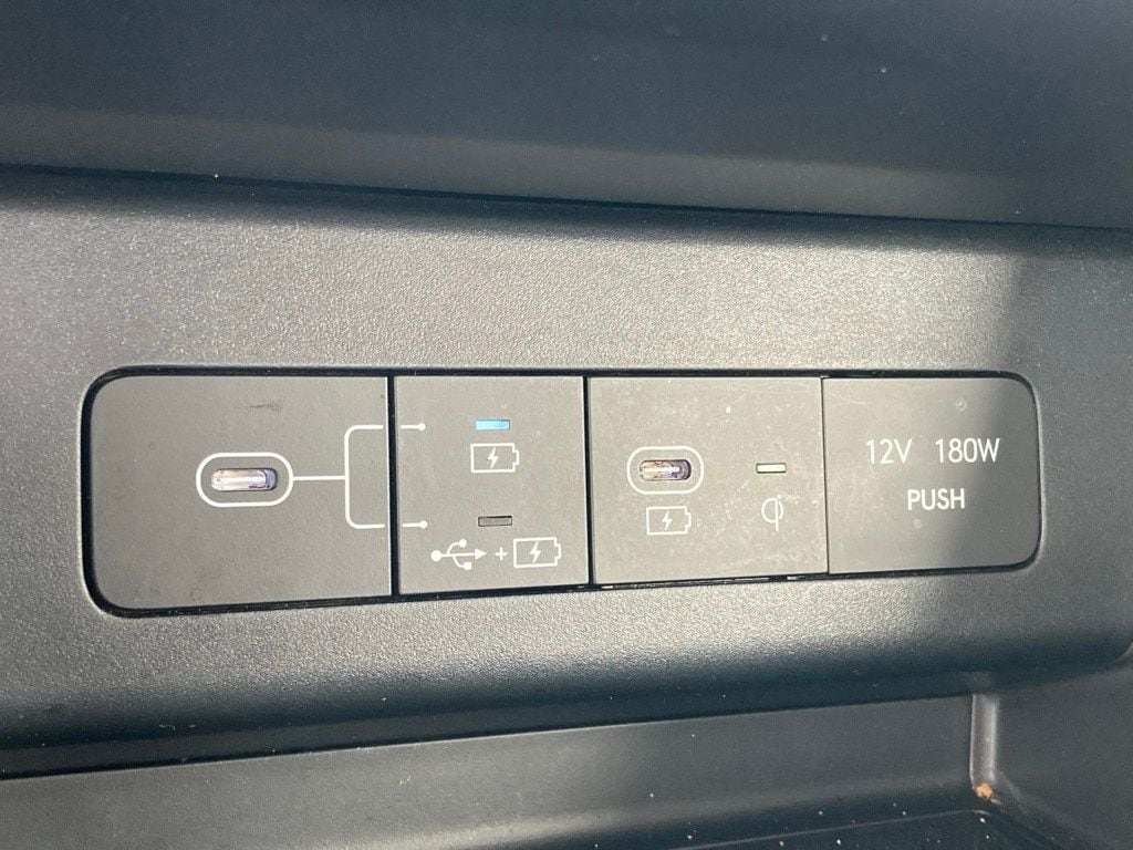 2025 Hyundai Sonata Hybrid SEL - Photo 22