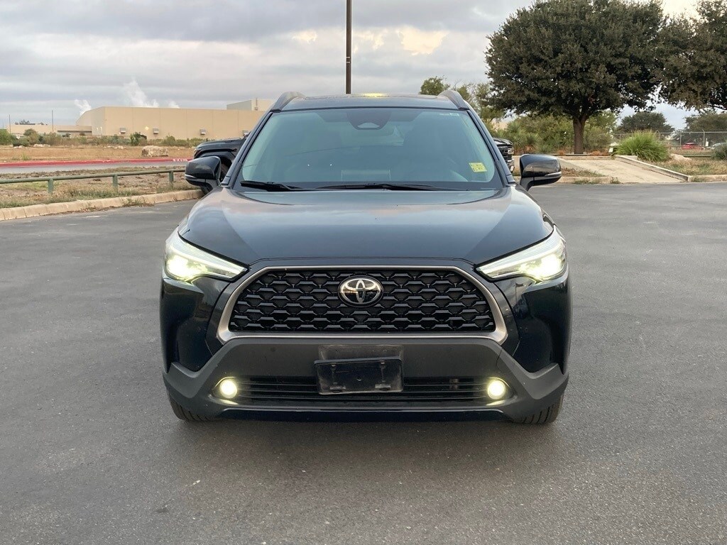 Used 2023 Toyota Corolla Cross XLE SUV
