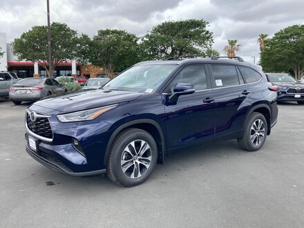 2026 Toyota Highlander XLE SUV