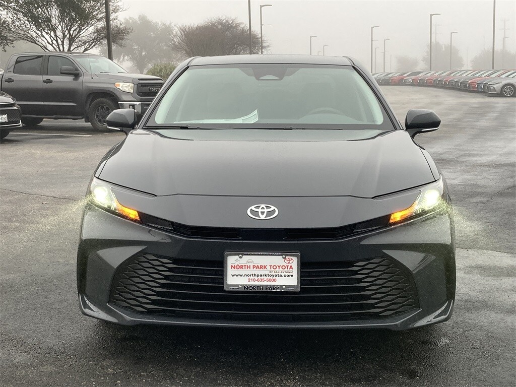 2026 Toyota Camry LE photo 2
