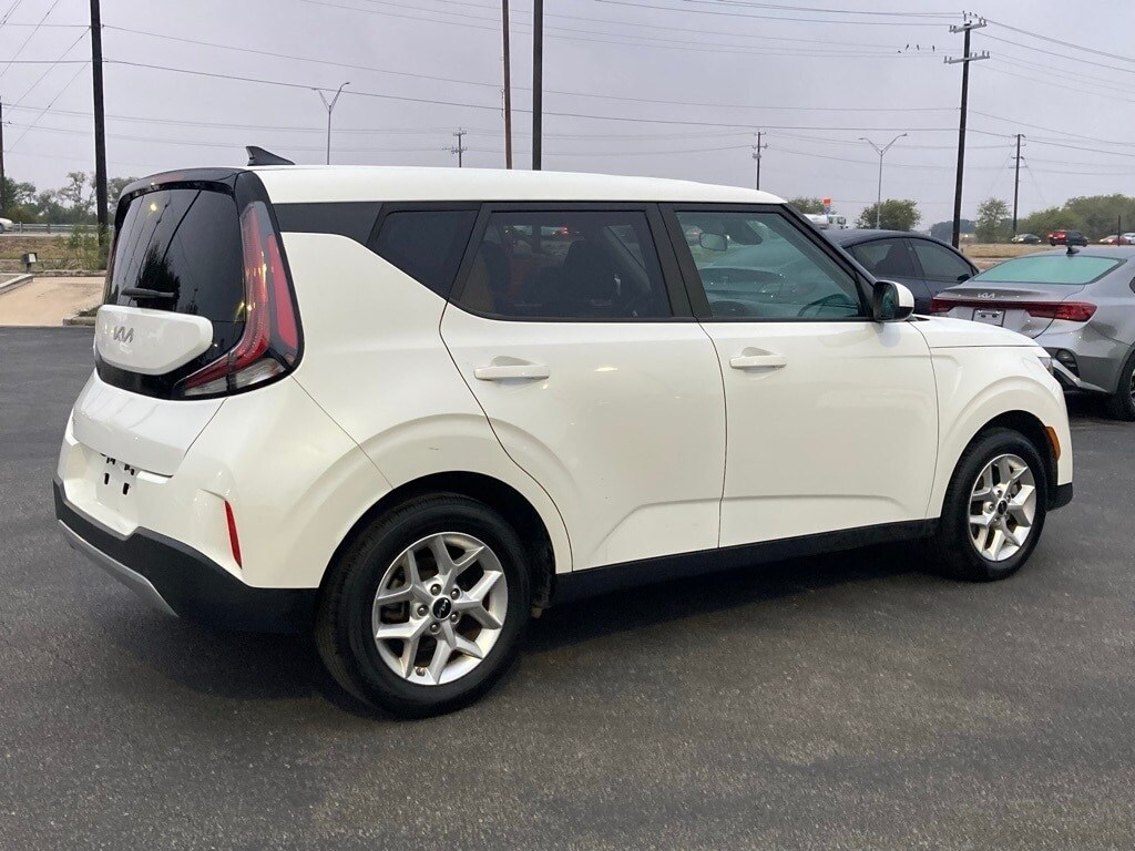 Used 2024 Kia