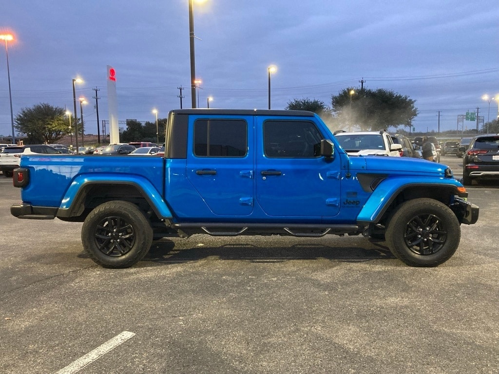 Used 2023 Jeep Gladiator Sport S Truck