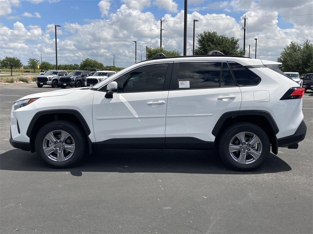 New 2025 Toyota RAV4 XLE SUV