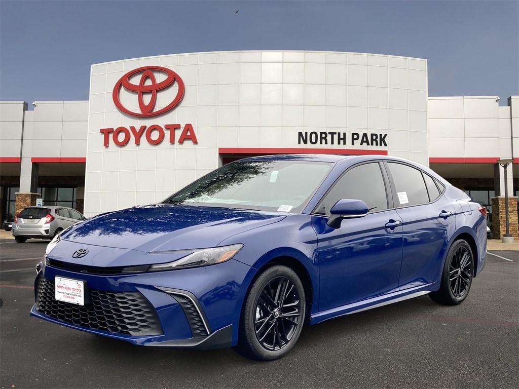 New 2026 Toyota Camry SE Sedan