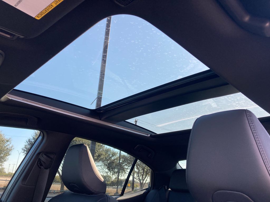 2026 Toyota Camry XSE - Photo 13