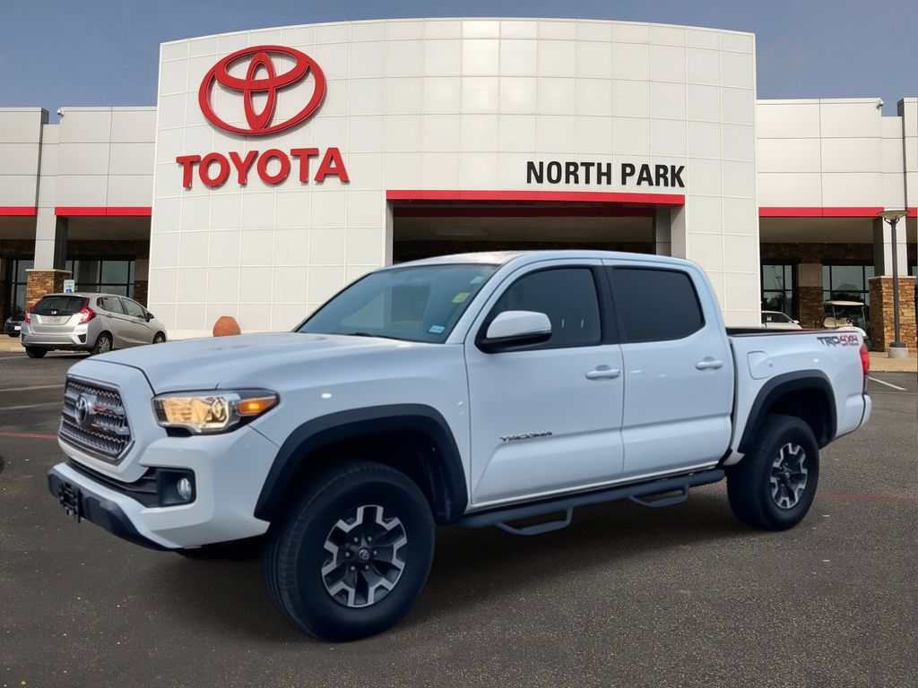 2017 Toyota Tacoma Truck 