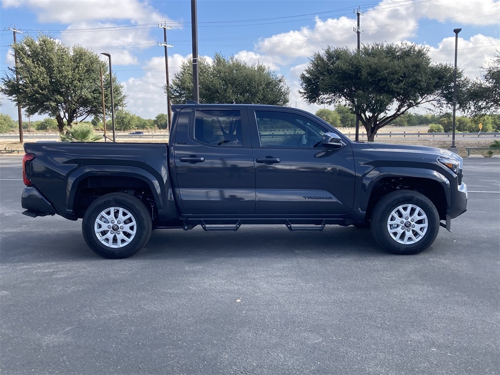 New 2025 Toyota Tacoma SR5 Truck Double Cab