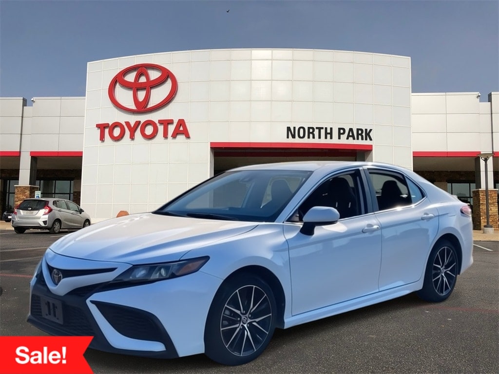 Used 2024 Toyota Camry SE Sedan