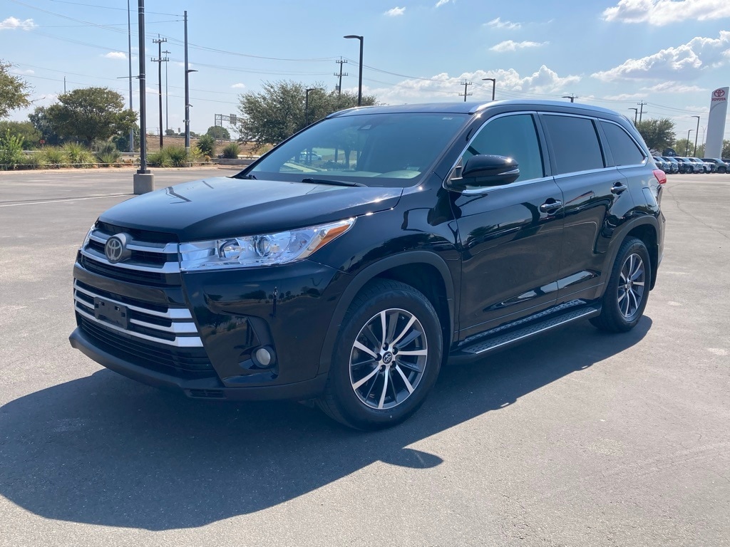 2017 Toyota Highlander SUV 