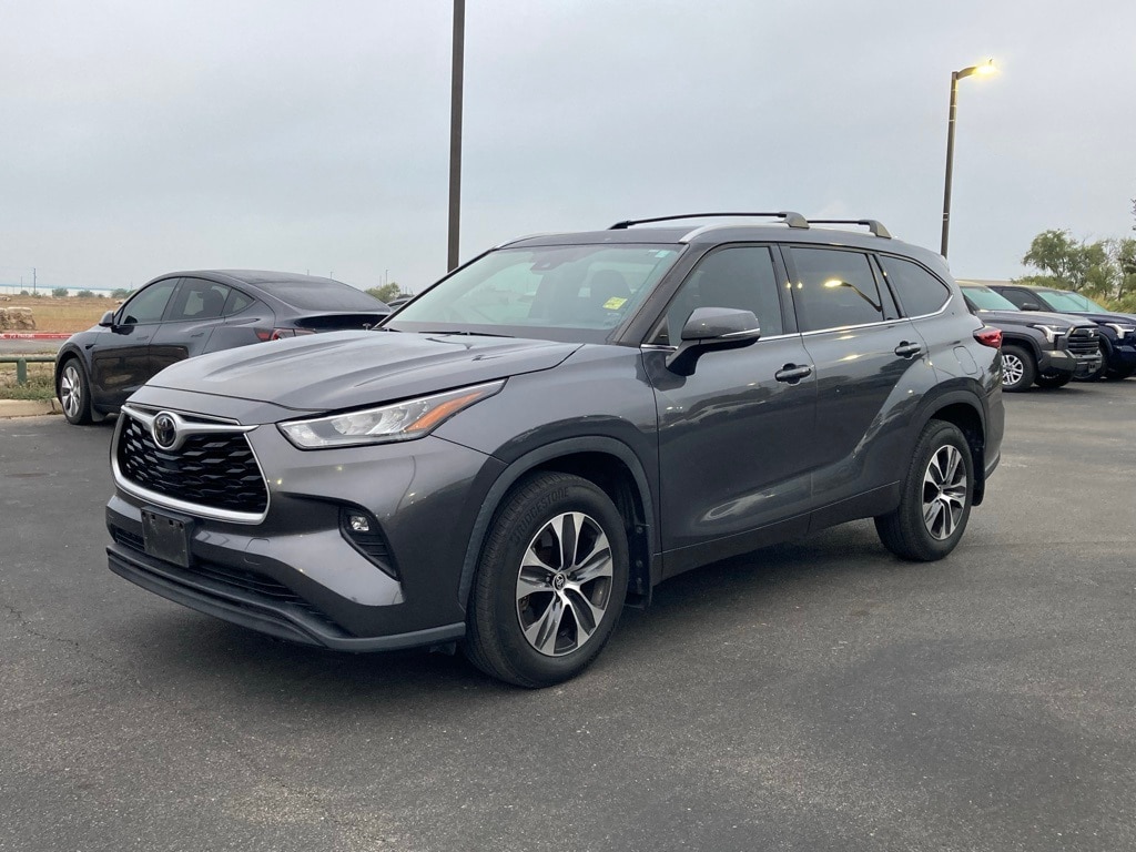 2020 Toyota Highlander SUV  2020 Toyota Highlander SUV