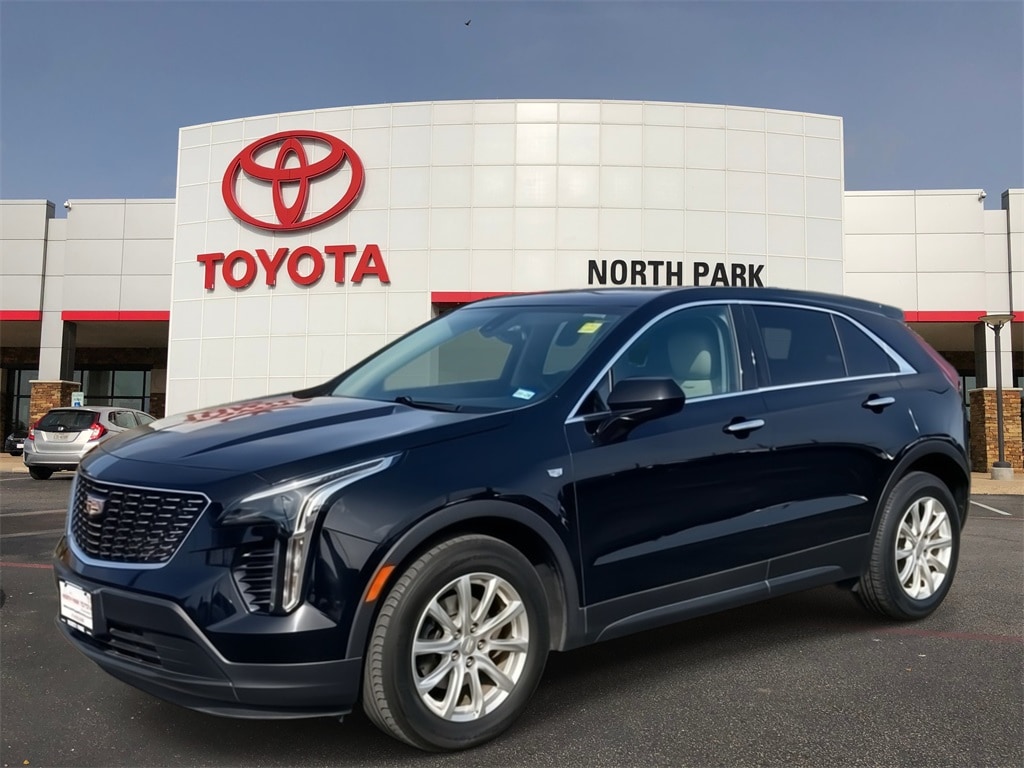 Used 2019 Cadillac XT4 Luxury SUV