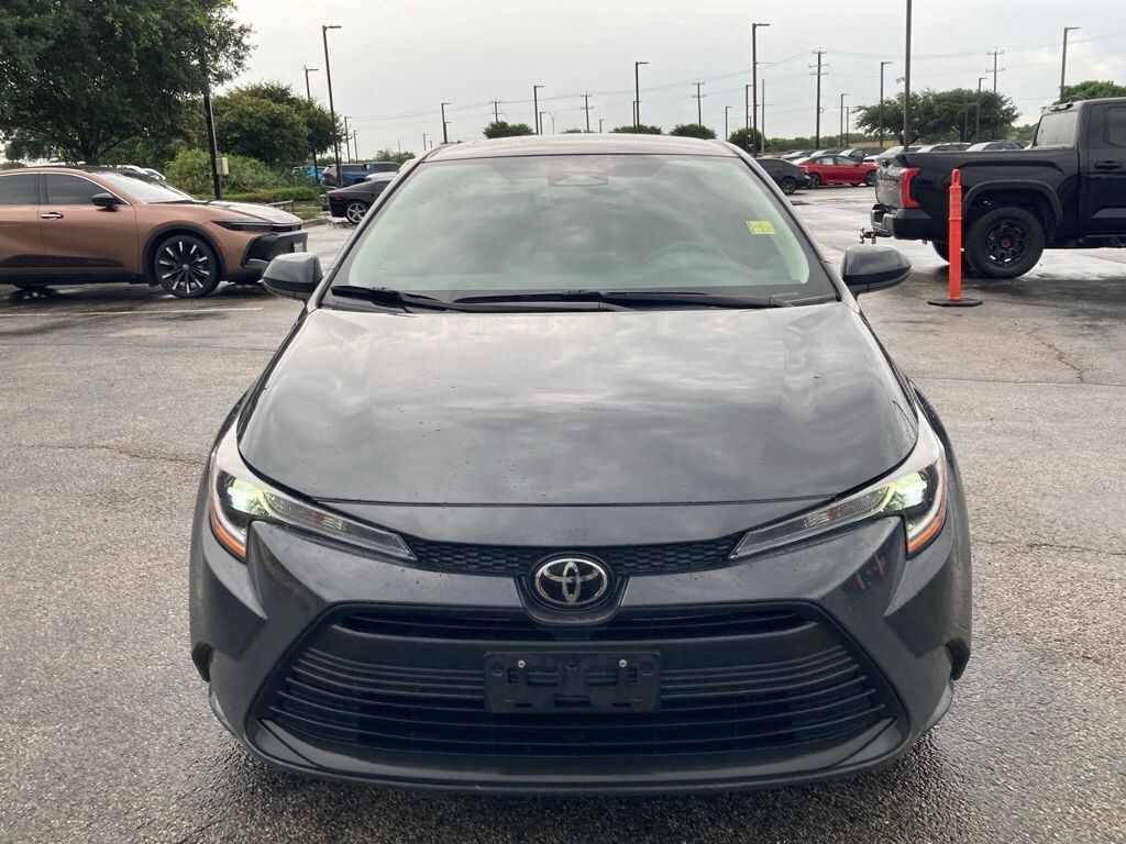 Used 2025 Toyota Corolla LE Sedan