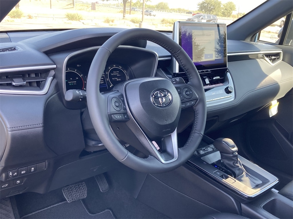 2026 Toyota Corolla Cross XSE's photo