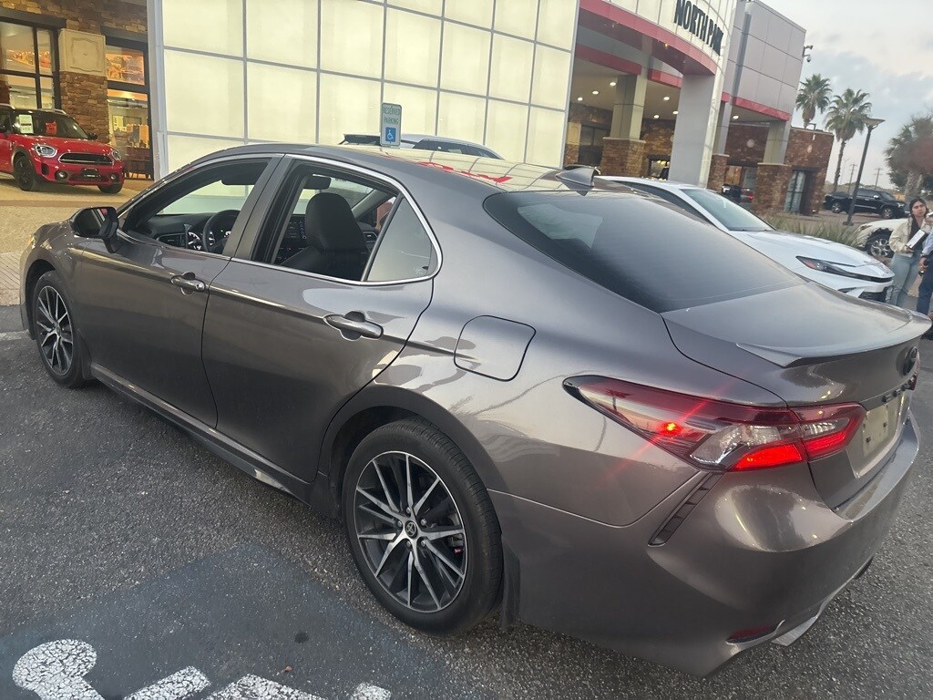 Used 2024 Toyota Camry SE Sedan