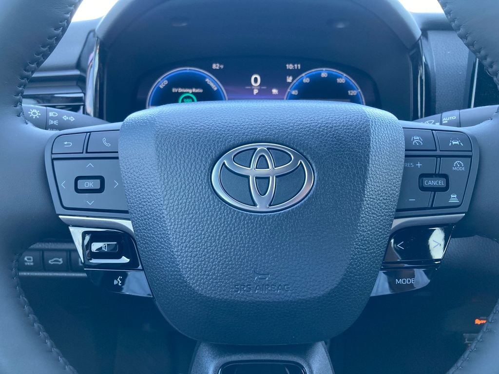 2026 Toyota Camry XSE - Photo 17