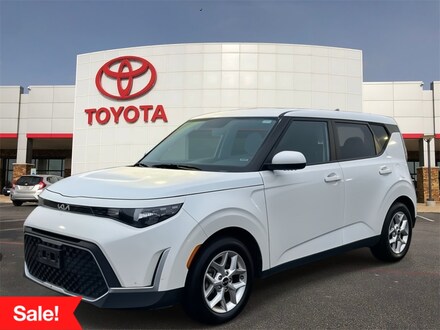 2024 Kia Soul LX Hatchback