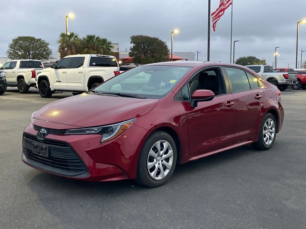 Used 2024 Toyota Corolla LE Sedan