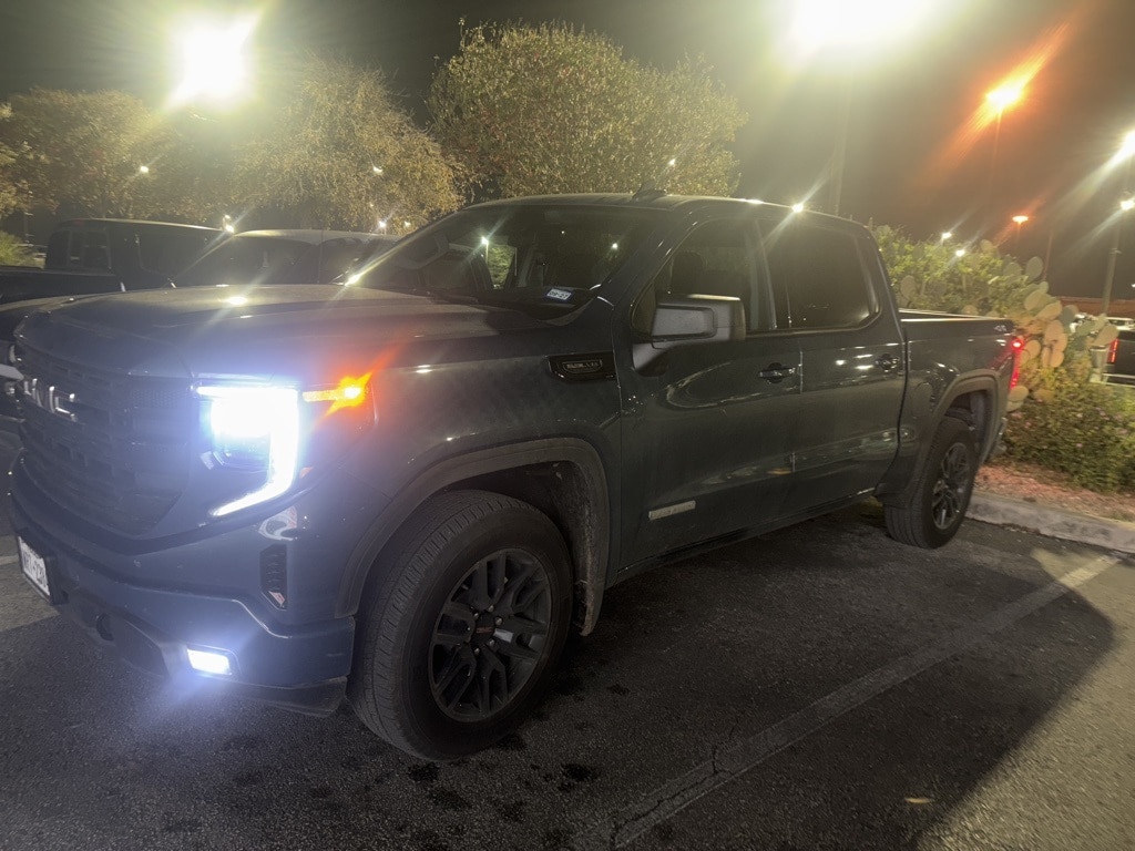 2026 GMC Sierra 1500 Elevation's photo