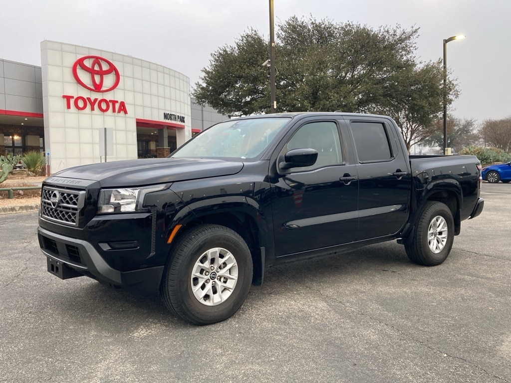 Used 2024 Nissan Frontier SV Truck