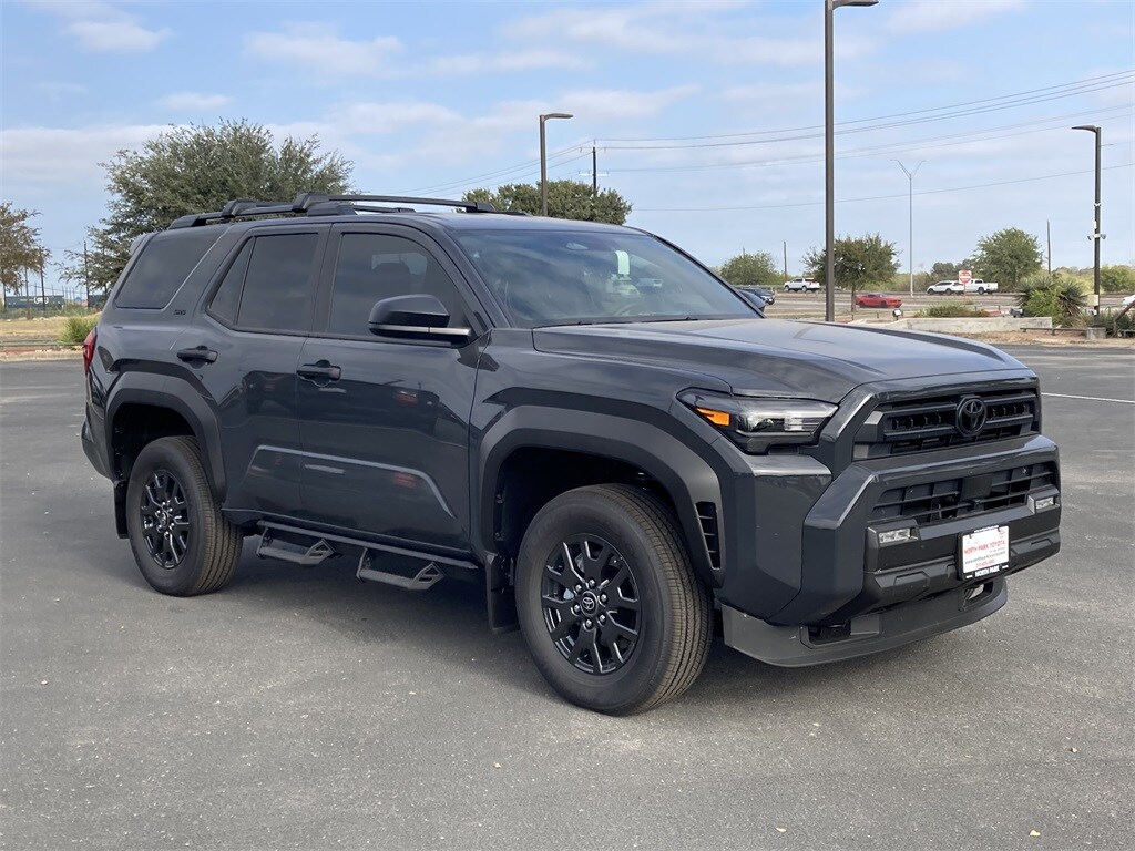 2025 Toyota 4Runner SR5 photo 3