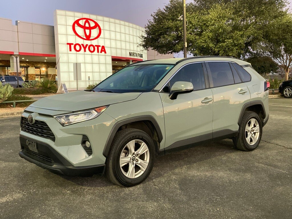 Used 2020 Toyota RAV4 XLE SUV