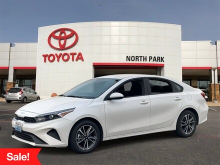 2023 Kia Forte LXS Sedan