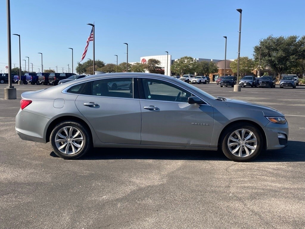 2024 Chevrolet Malibu 1LT photo 4