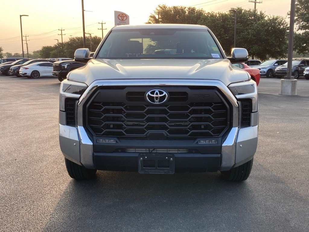 Used 2022 Toyota Tundra SR5 with VIN 5TFLA5DB6NX046806 for sale in San Antonio, TX