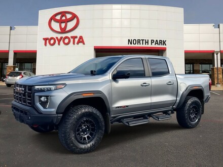 2024 GMC Canyon AT4X Truck