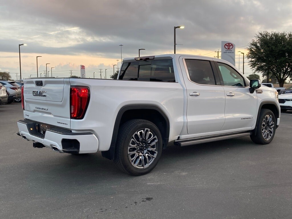 Used 2024 GMC