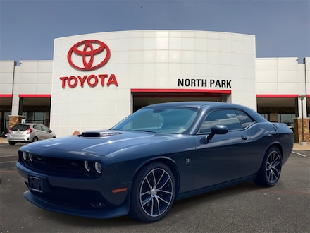 2016 Dodge Challenger R/T Scat Pack Coupe