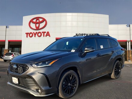 2025 Toyota Highlander XSE SUV