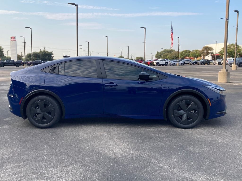 New 2026 Toyota Prius LE Hatchback
