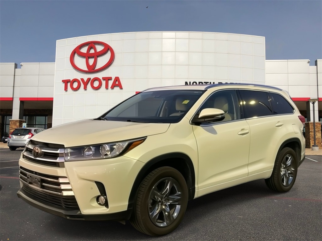 2018 Toyota Highlander SUV 