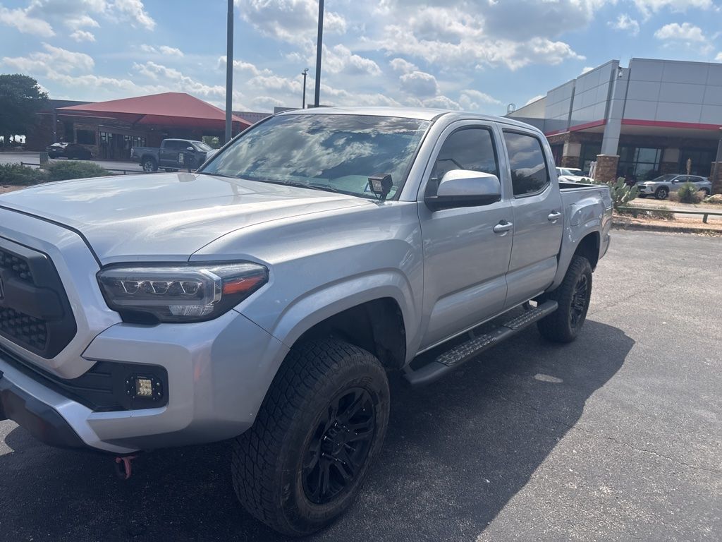 2022 Toyota Tacoma Truck 