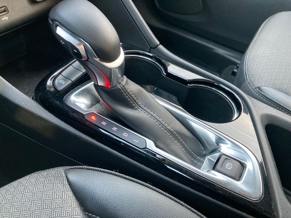 2025 Buick Encore GX Preferred - Photo 26