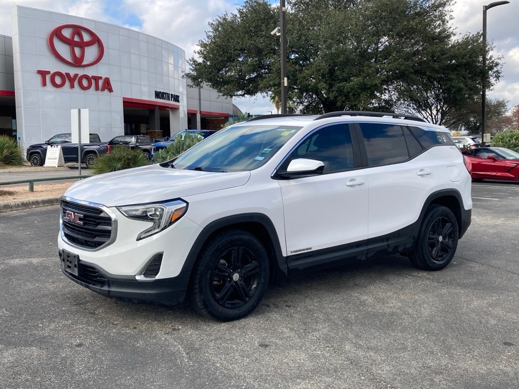 2021 GMC Terrain SLE's photo