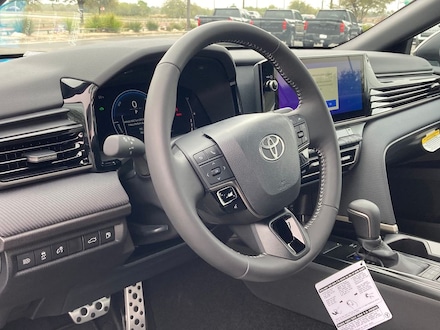 2026 Toyota Camry SE Sedan