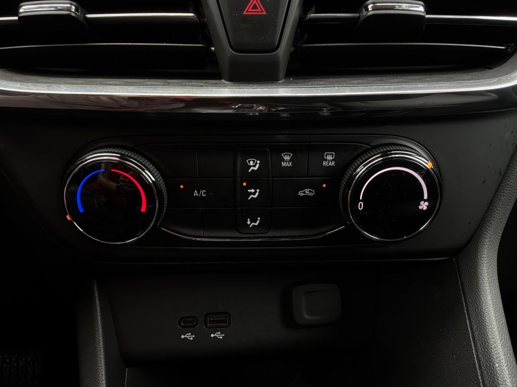 2025 Buick Encore GX Preferred - Photo 25
