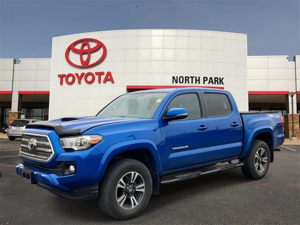 2016 Toyota Tacoma Truck 
