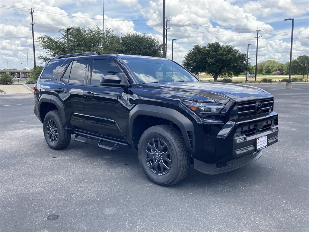 2025 Toyota 4Runner SR5 photo 3