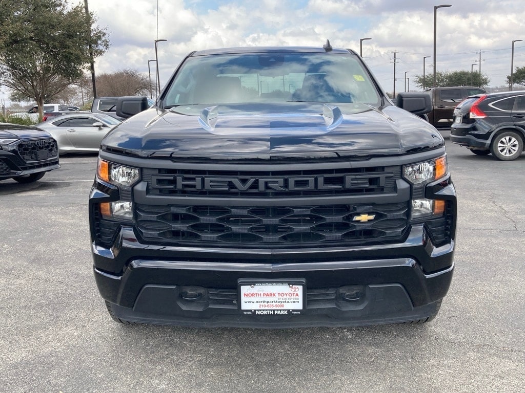 Used 2025 Chevrolet Silverado 1500 Custom Truck
