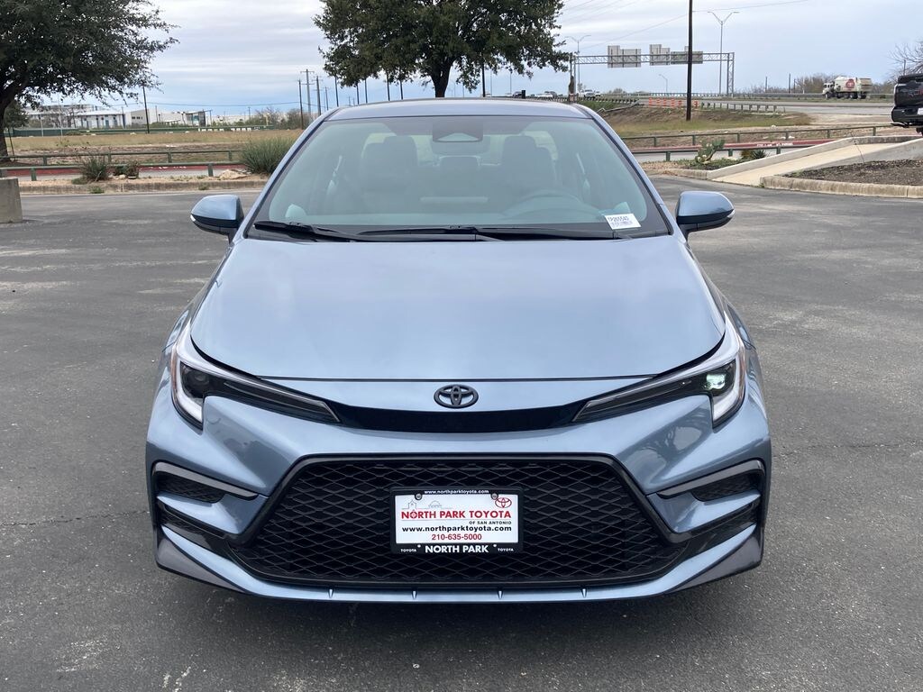 New 2026 Toyota Corolla SE Sedan
