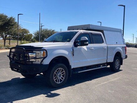 2017 Ford F-250SD Lariat Truck