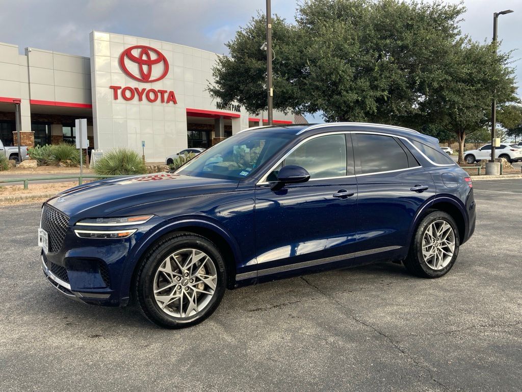 2025 GENESIS GV70
