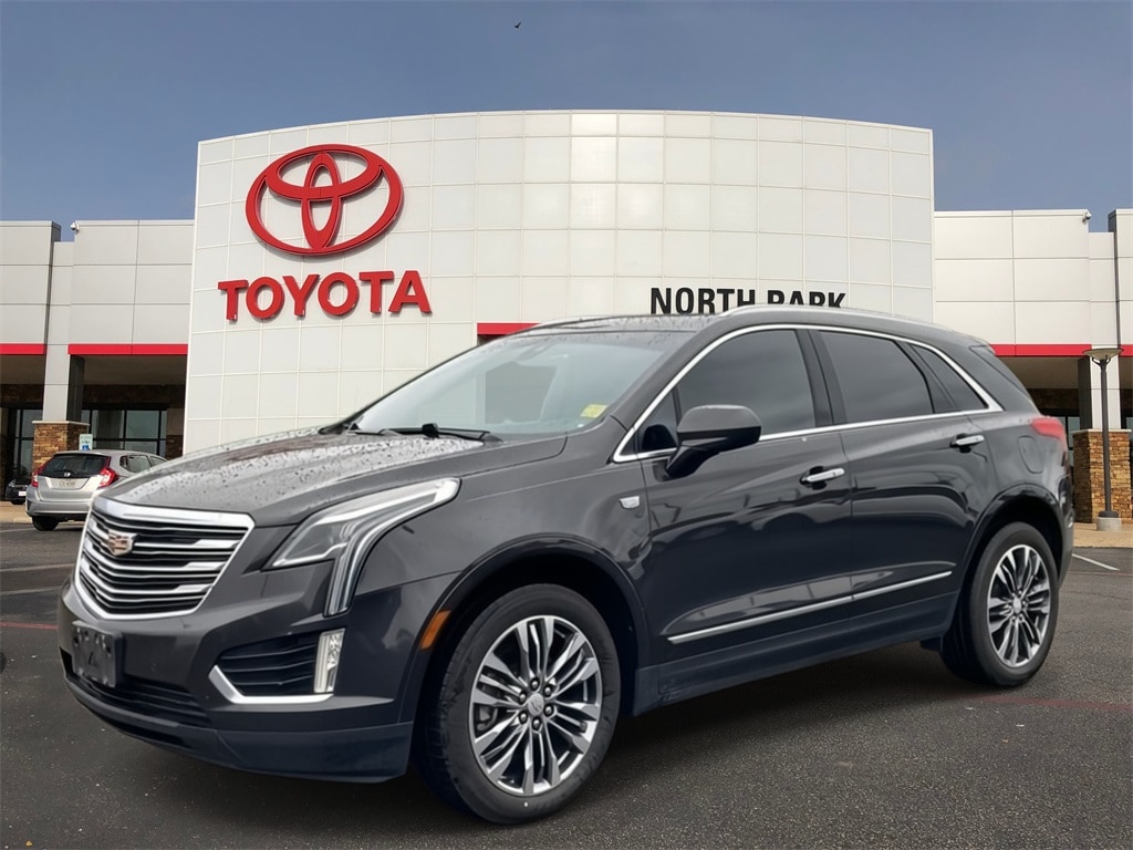 2017 Cadillac XT5 Premium Luxury