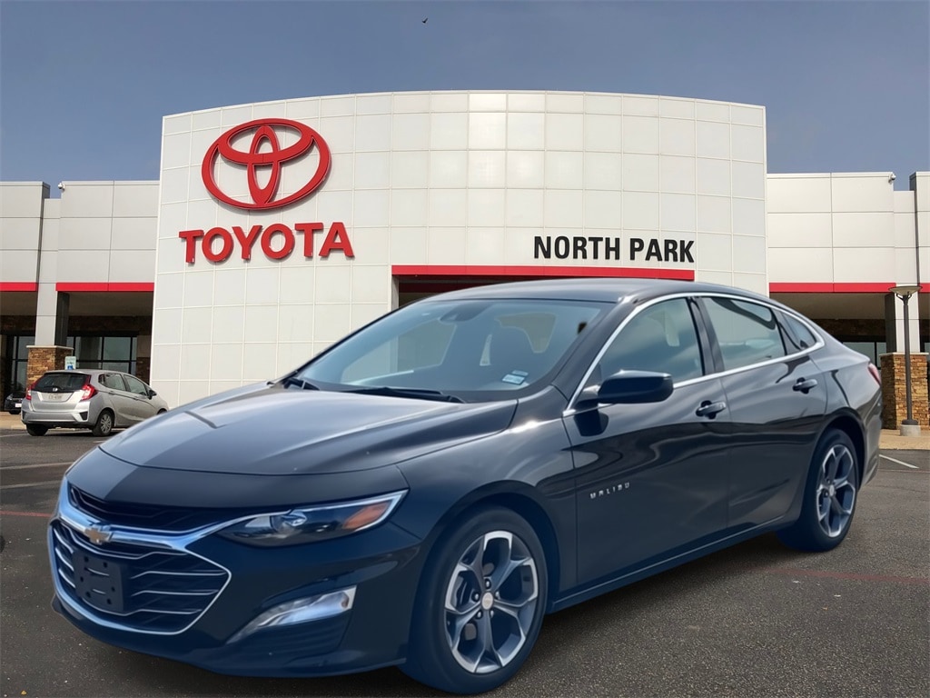 Used 2024 Chevrolet Malibu LT Sedan